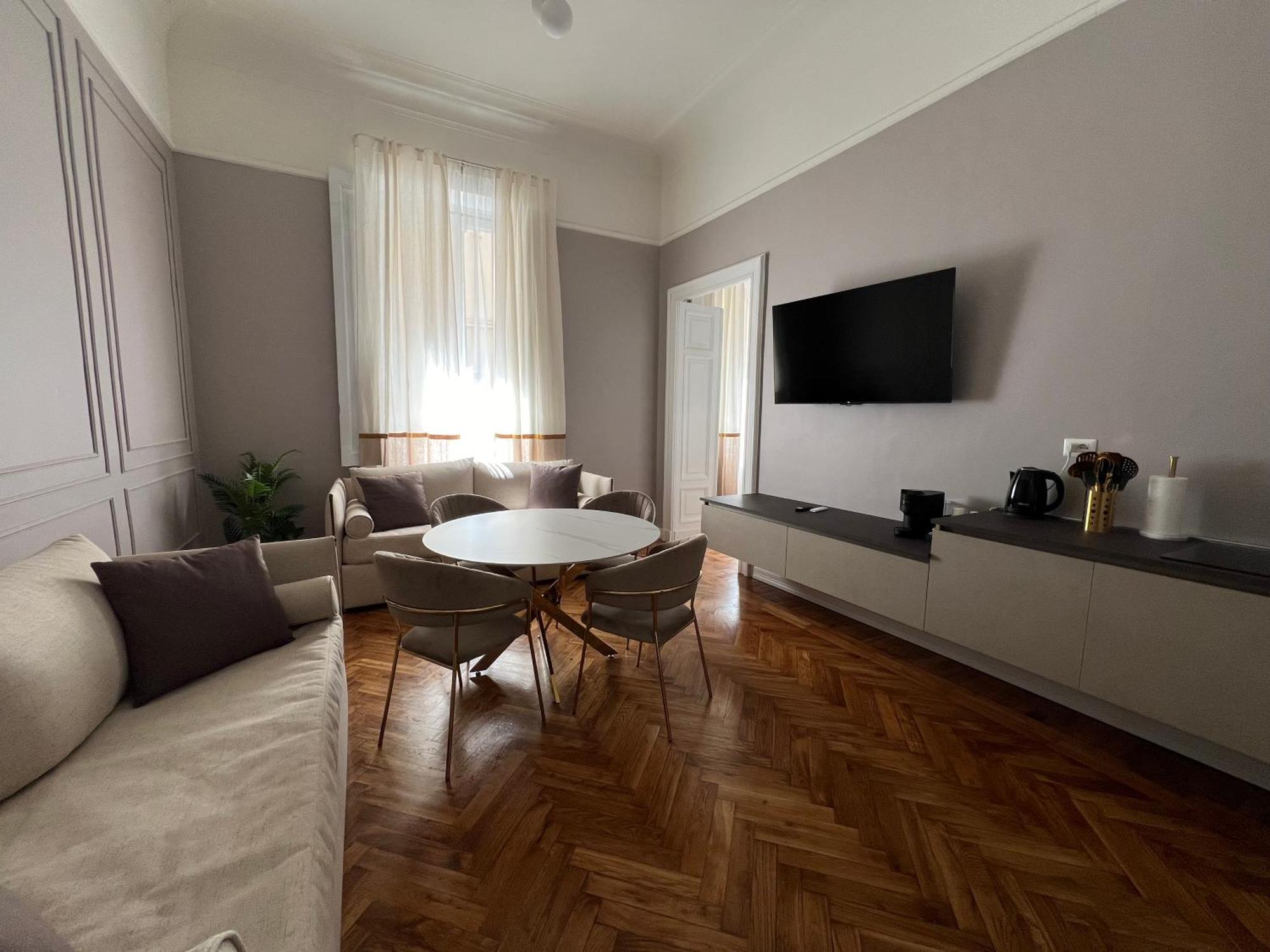 Turin Central Cavour Extérieur photo